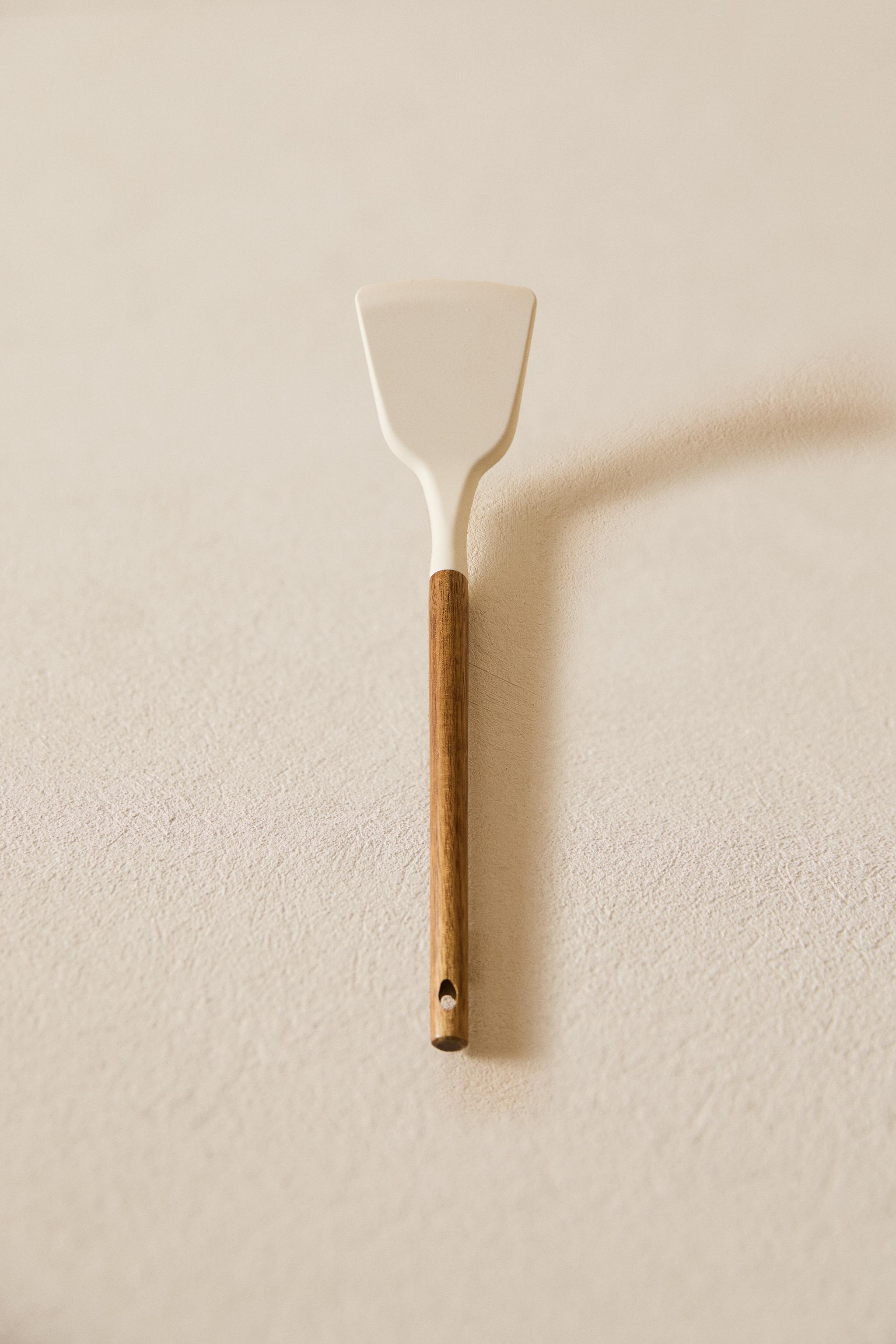 SPATULE EN SILICONE ET EN BOIS
